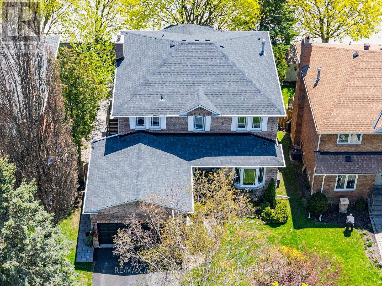 636 RUPERT AVENUE - 37