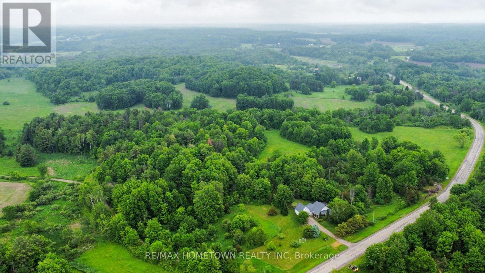 134 ROCKFIELD ROAD - 38