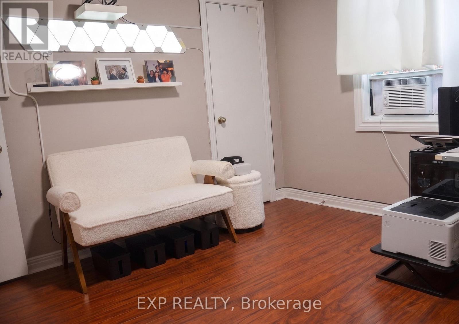 2 Bed, 1 Bath Multi-Family for Rent in Ottawa – 42 LAVERGNE STREET, Ottawa – MLS# X13484240 - Image 10