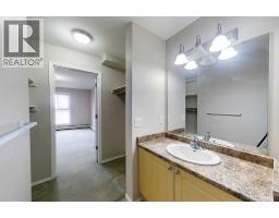 302, 1615 41 Street, Edson, AB T7E0A7 Photo 11