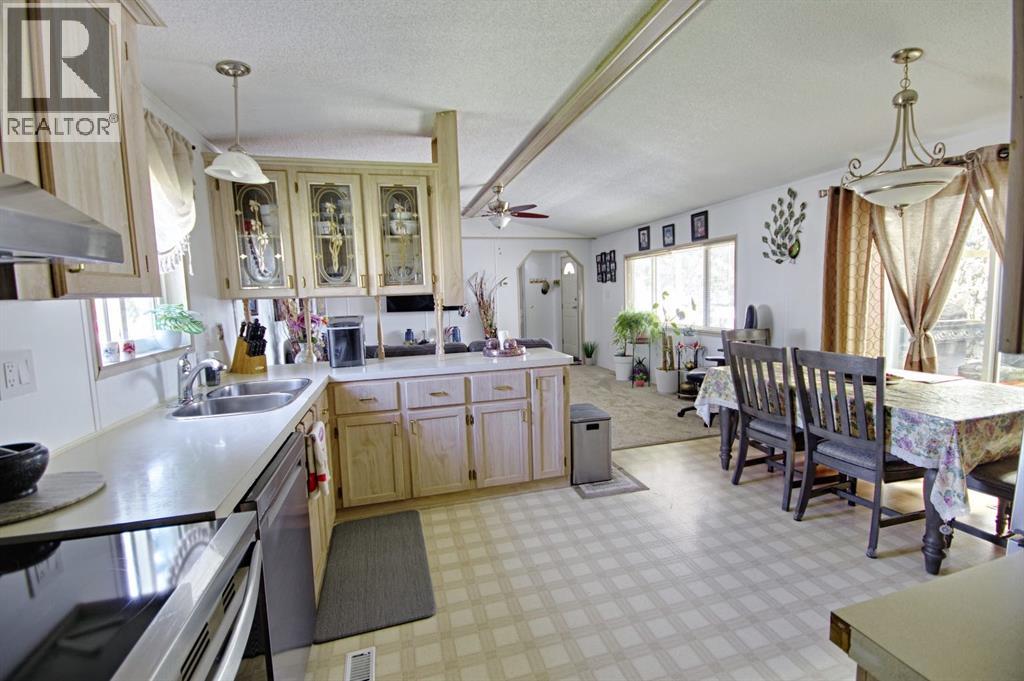 2910 29 Street S - 10