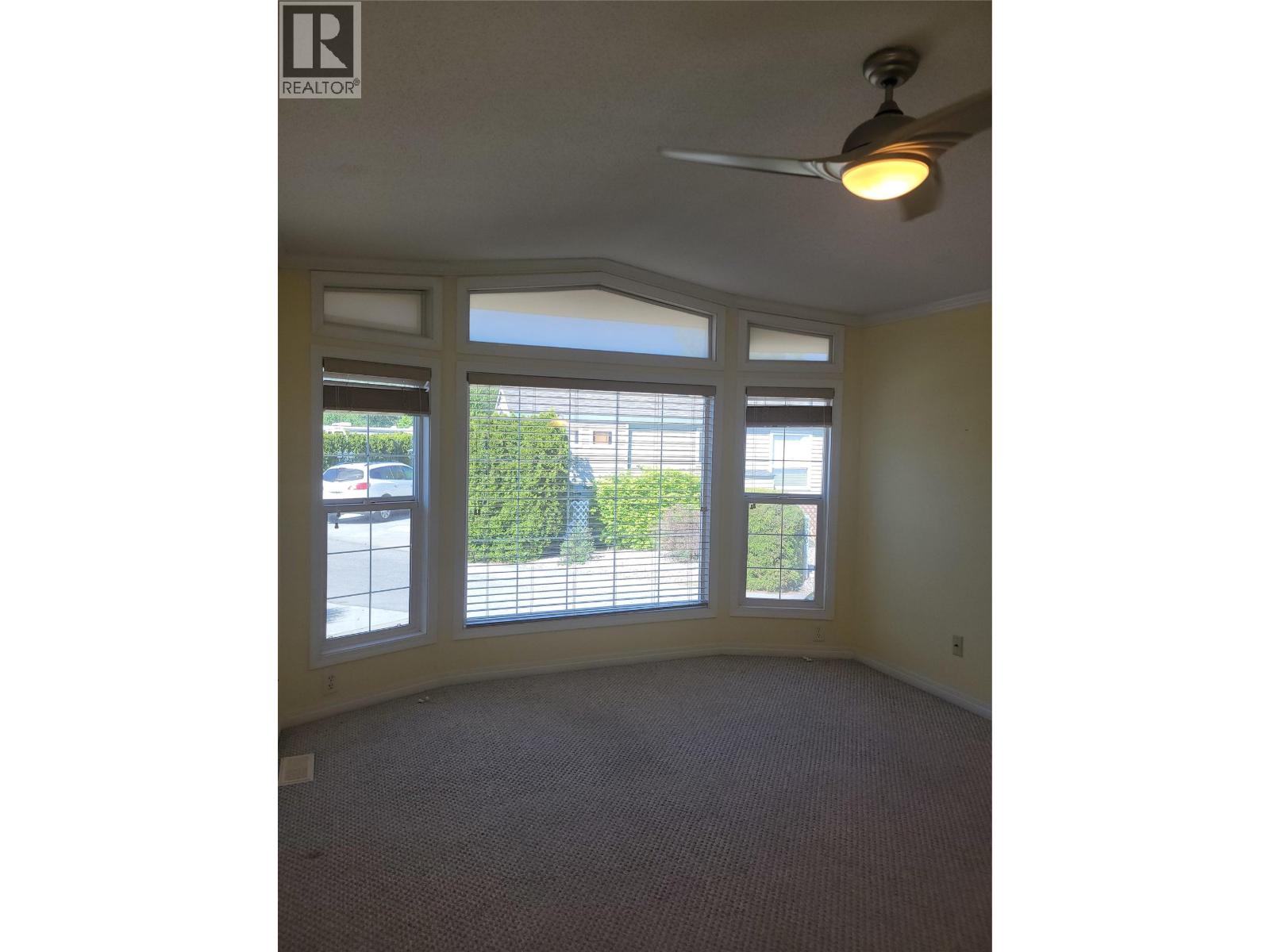 #298 415 Commonwealth Road - 14