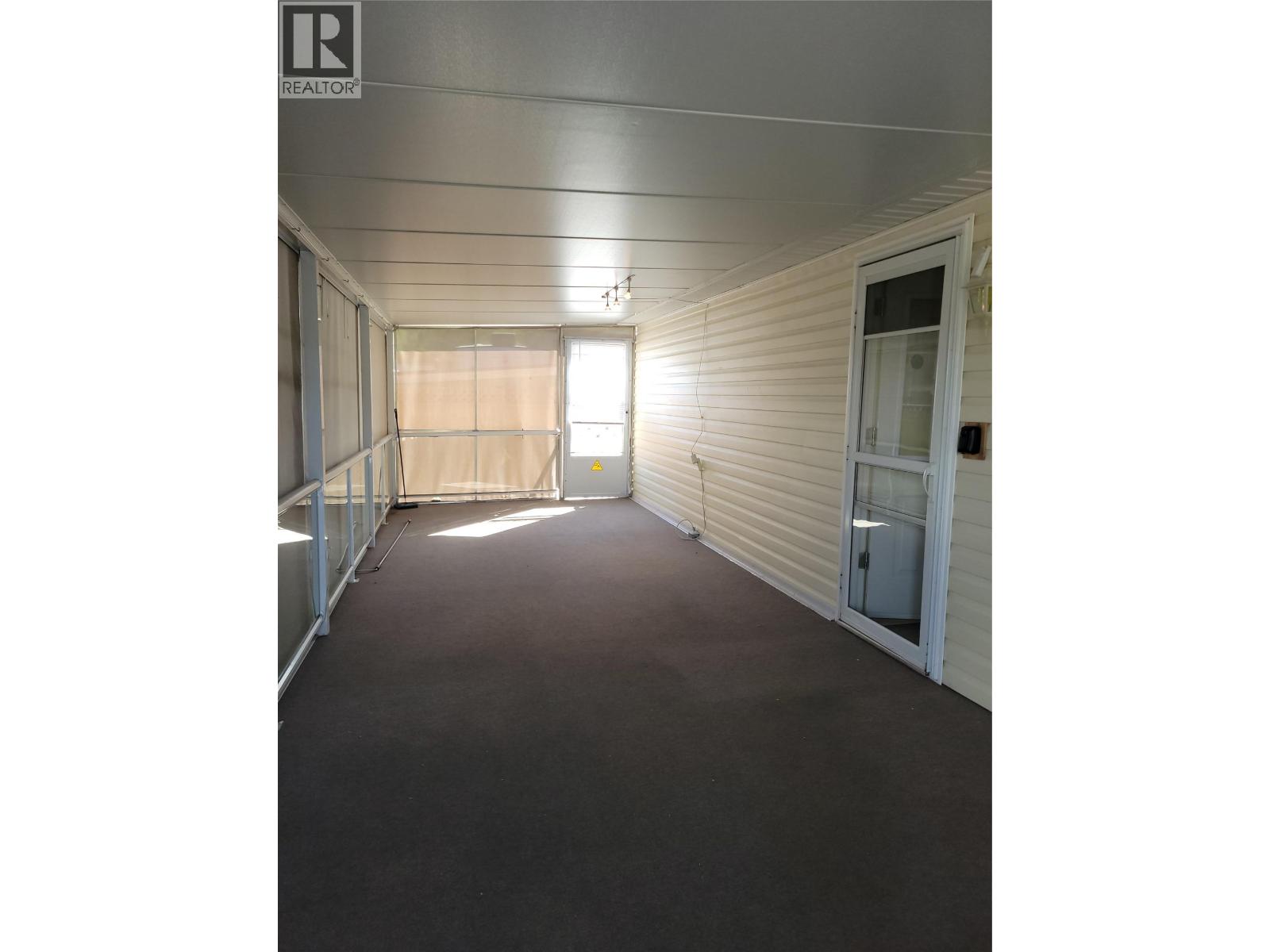 #298 415 Commonwealth Road - 4