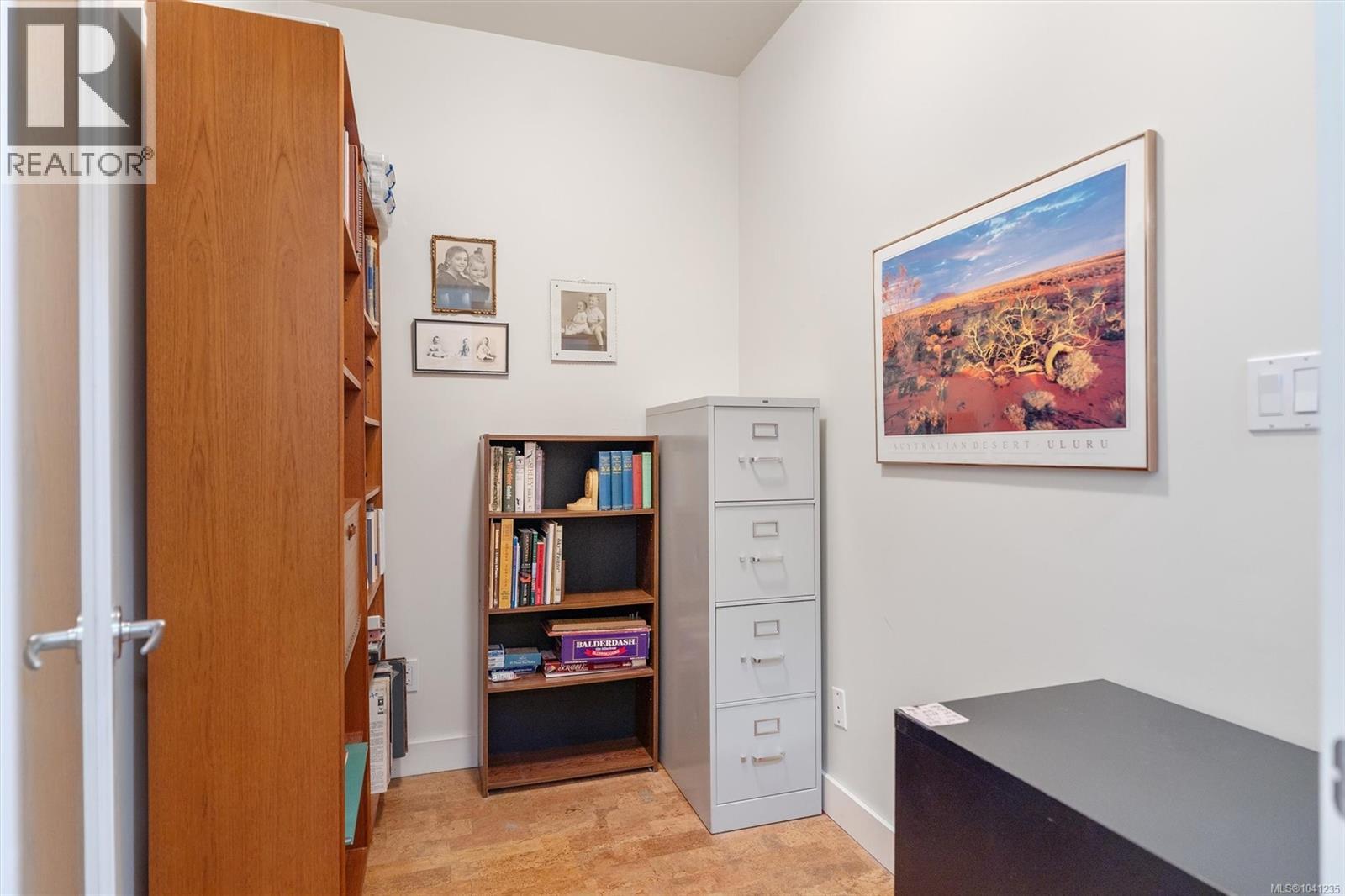 203C 1115 Craigflower Rd, Esquimalt