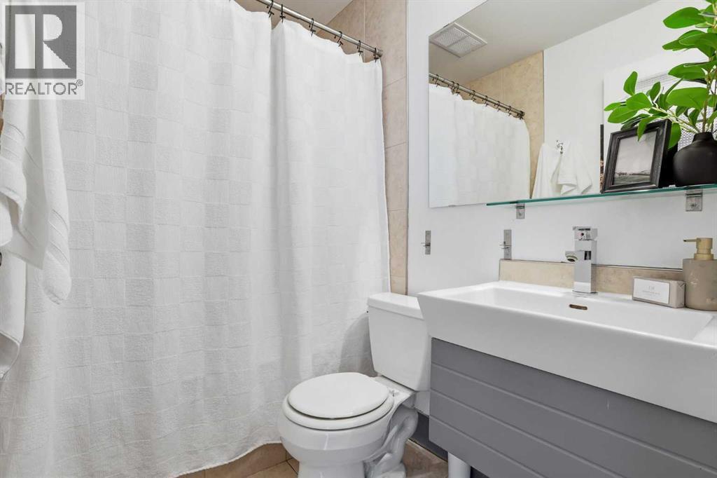 #304 1736 13 Avenue SW - 18