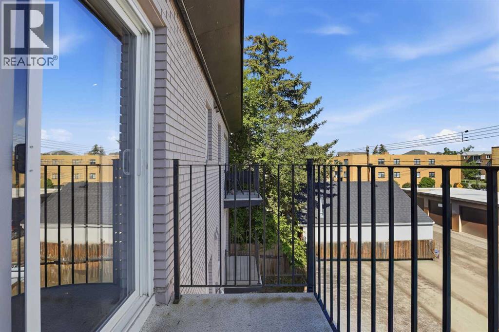 #304 1736 13 Avenue SW - 21
