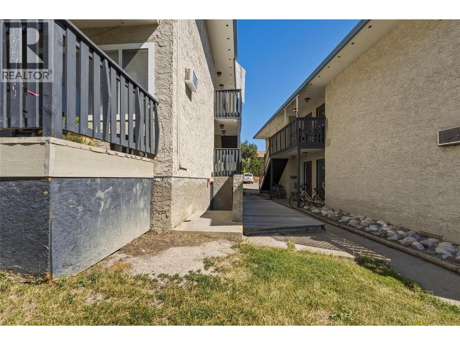 #218 3505 38 Street - 30