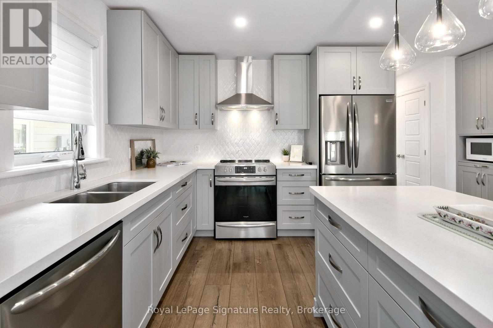 114 DOVE DRIVE W - 7