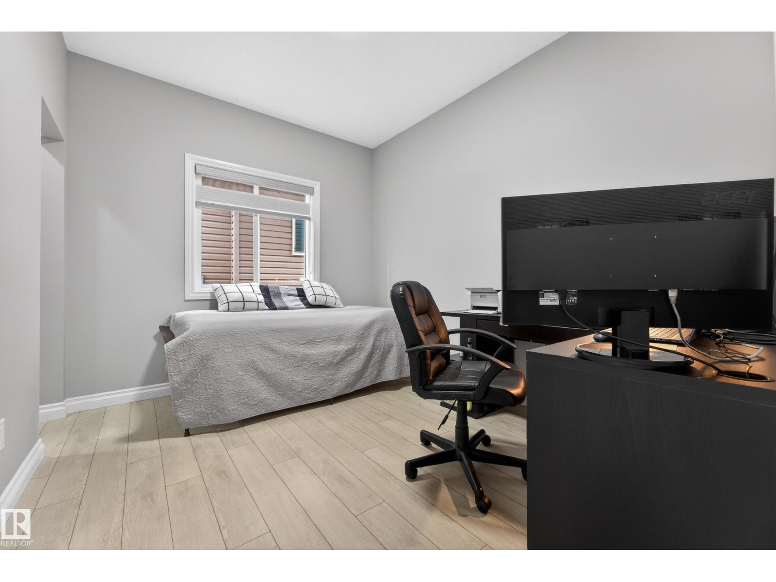 1231 26 ST NW - 13