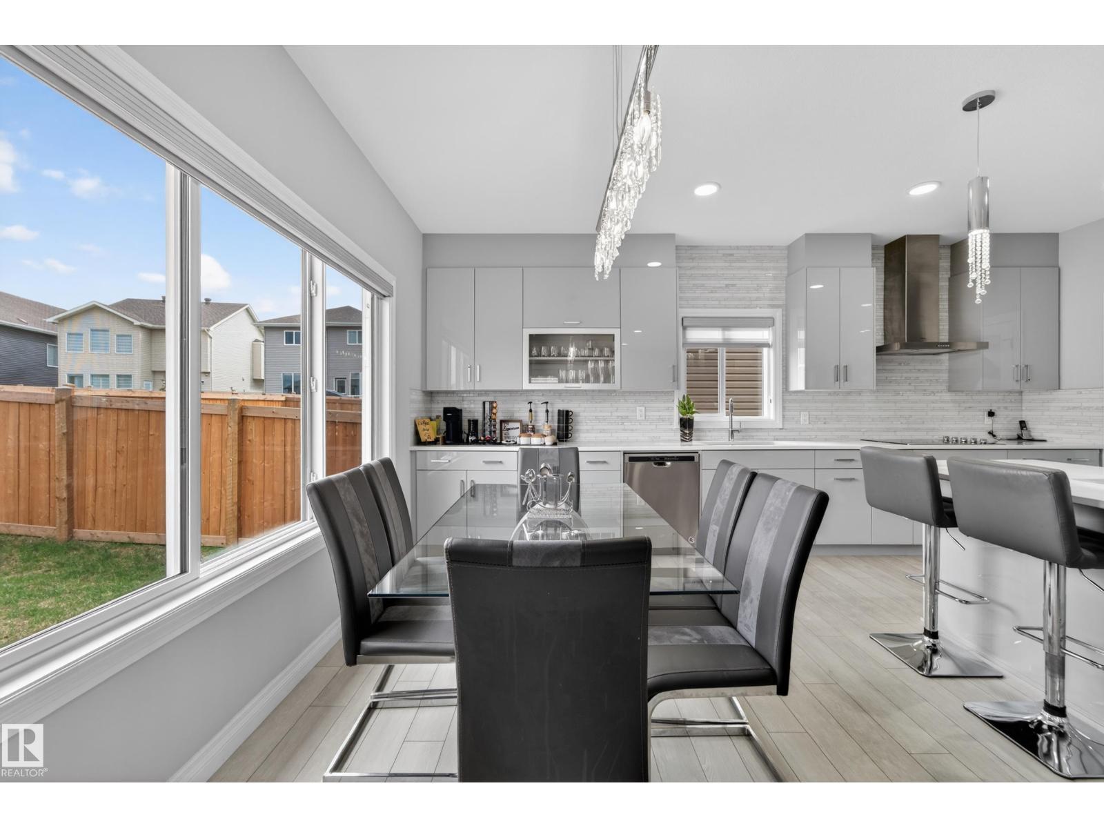 1231 26 ST NW - 30