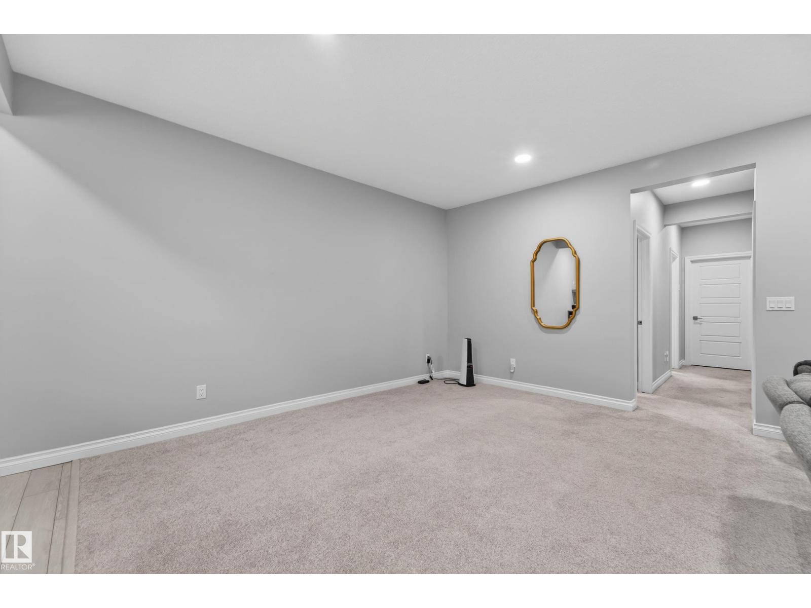1231 26 ST NW - 56