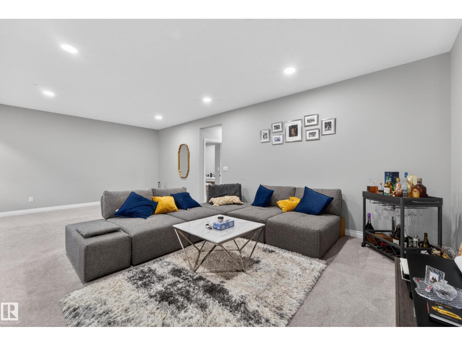 1231 26 ST NW - 63