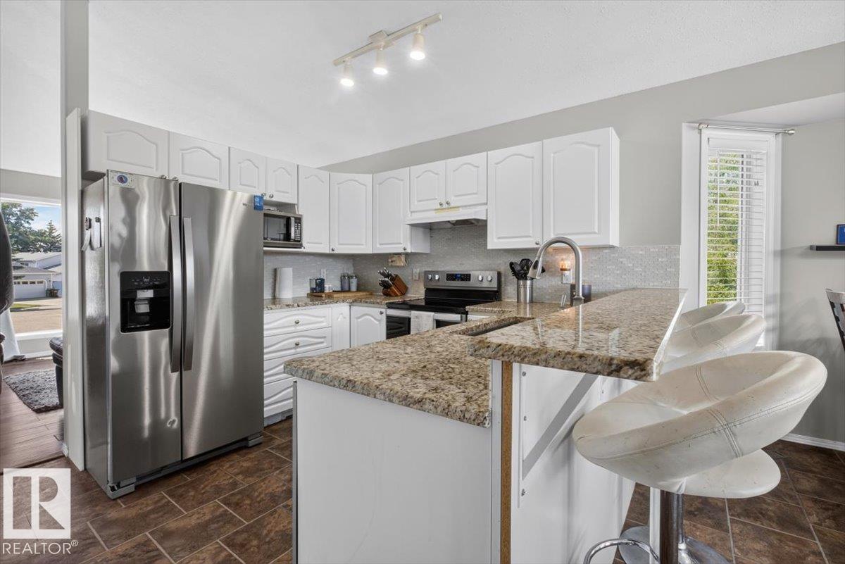 3907 33 ST NW - 16