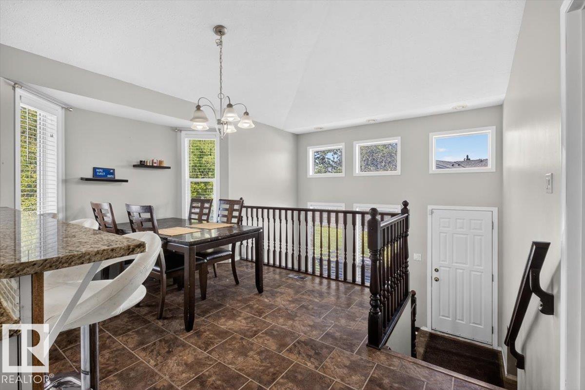 3907 33 ST NW - 18