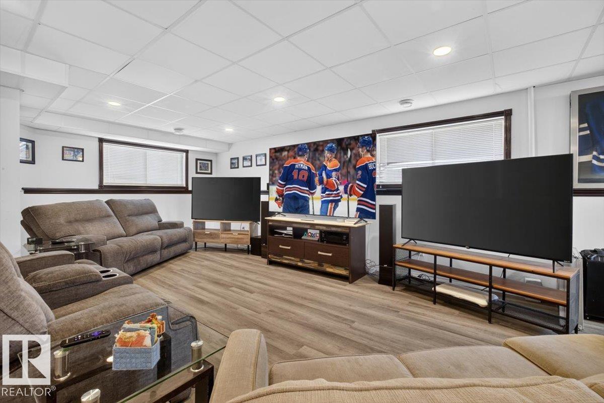 3907 33 ST NW - 28