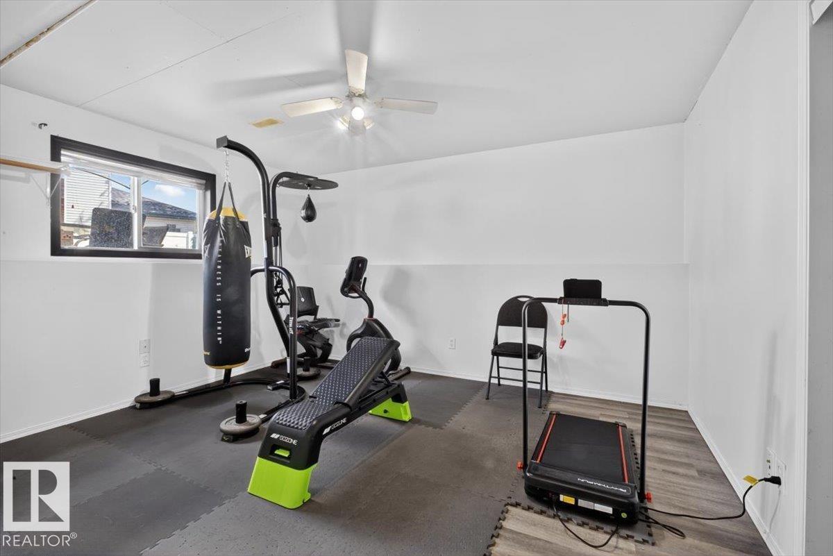 3907 33 ST NW - 31