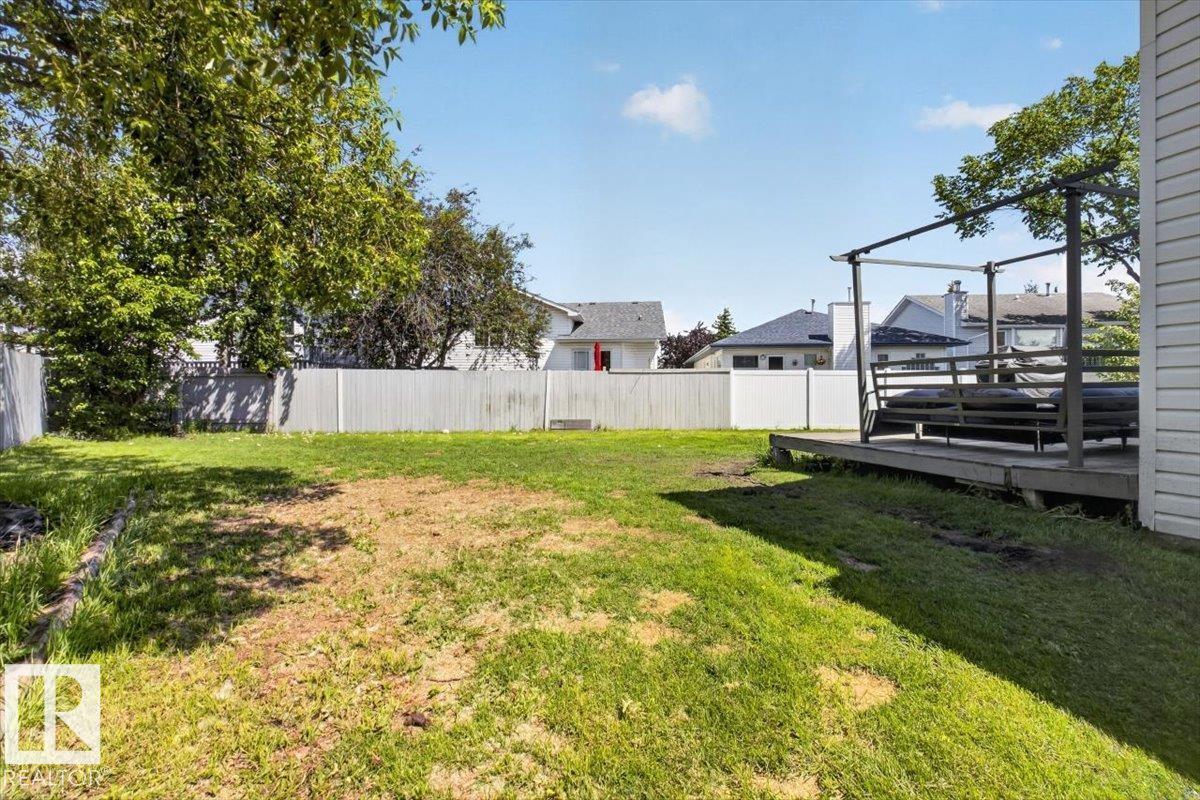 3907 33 ST NW - 37