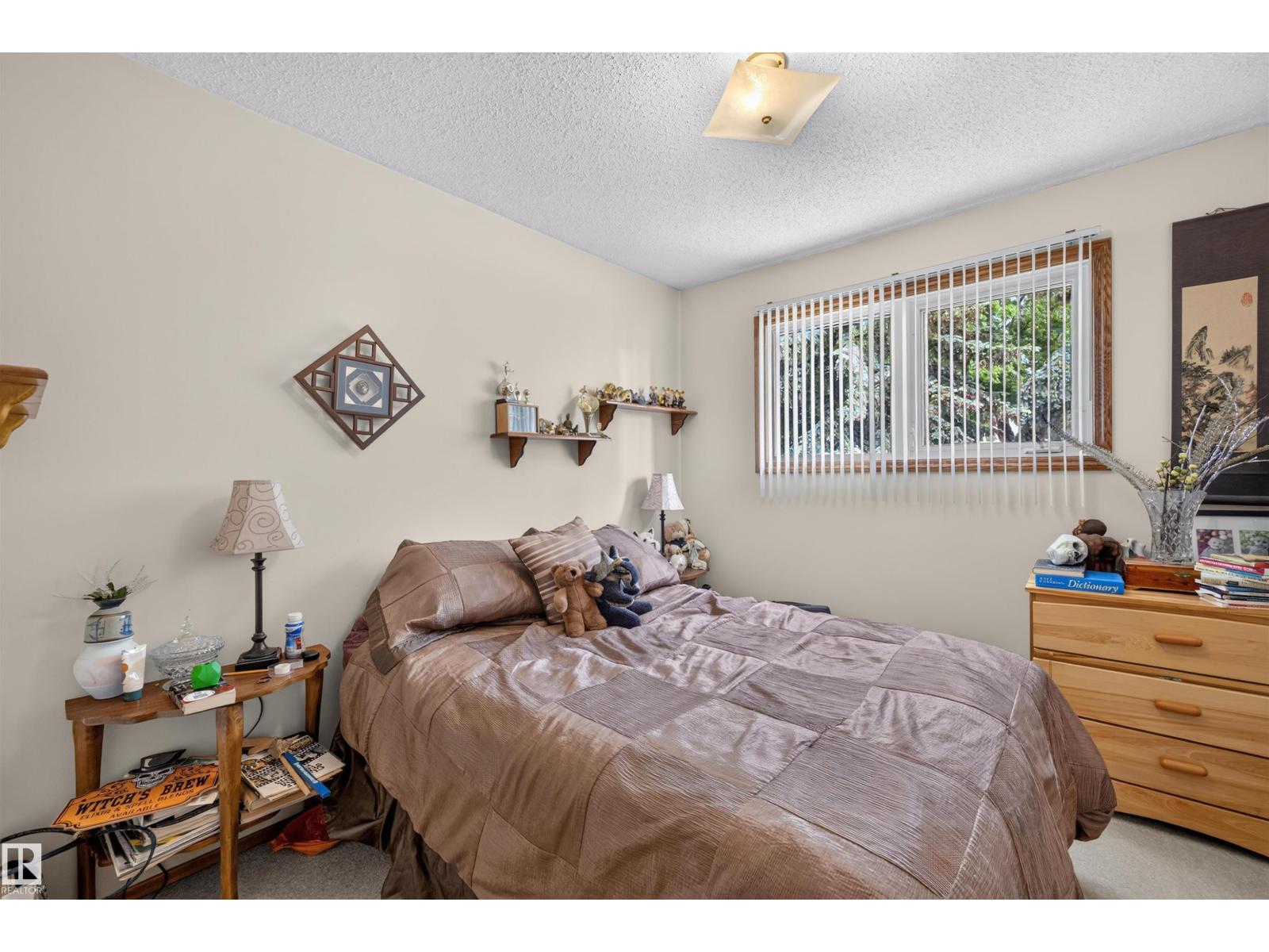 18 GLENBROOK BV — photo 15