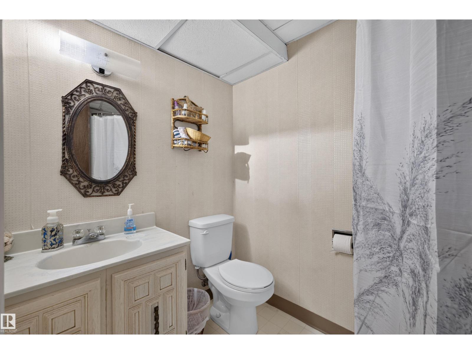 18 GLENBROOK BV — photo 27
