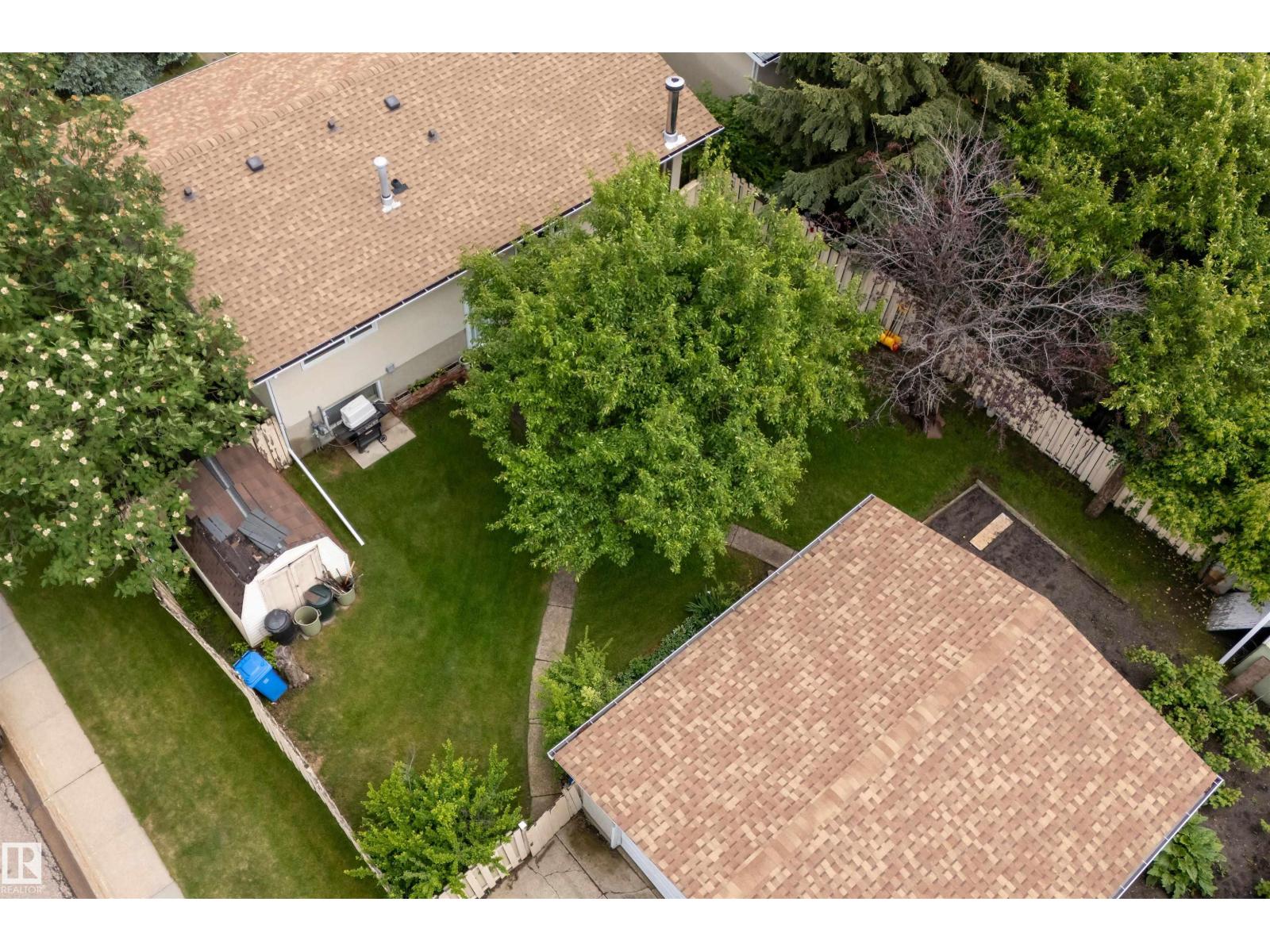 18 GLENBROOK BV — photo 39