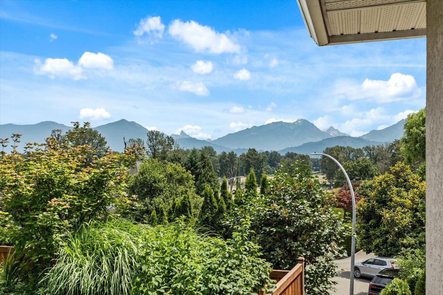 8767 FREELAND PLACE, Chilliwack Mountain, Chilliwack