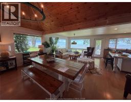69 East Shore Road, Pelee Island, ON N0R1M0 Photo 12