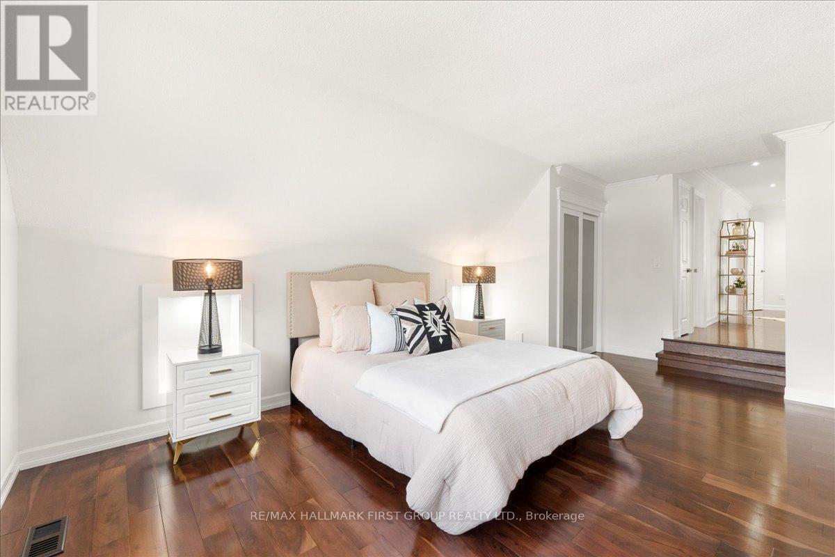 986 MOUNTCASTLE CRESCENT - 25