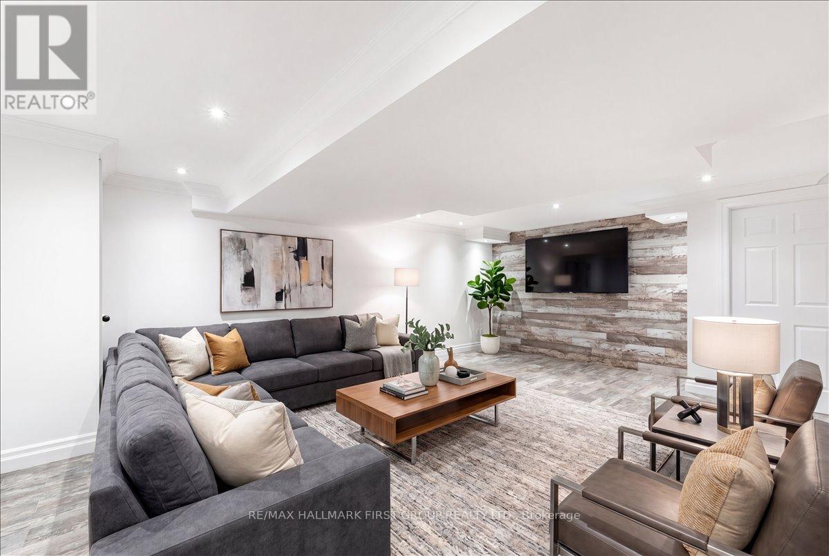 986 MOUNTCASTLE CRESCENT - 35