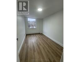 504 - 8 Park Vista Drive, Toronto, ON M4B1A3 Photo 10