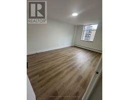 504 - 8 Park Vista Drive, Toronto, ON M4B1A3 Photo 14