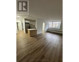504 - 8 Park Vista Drive, Toronto, ON M4B1A3 Photo 7