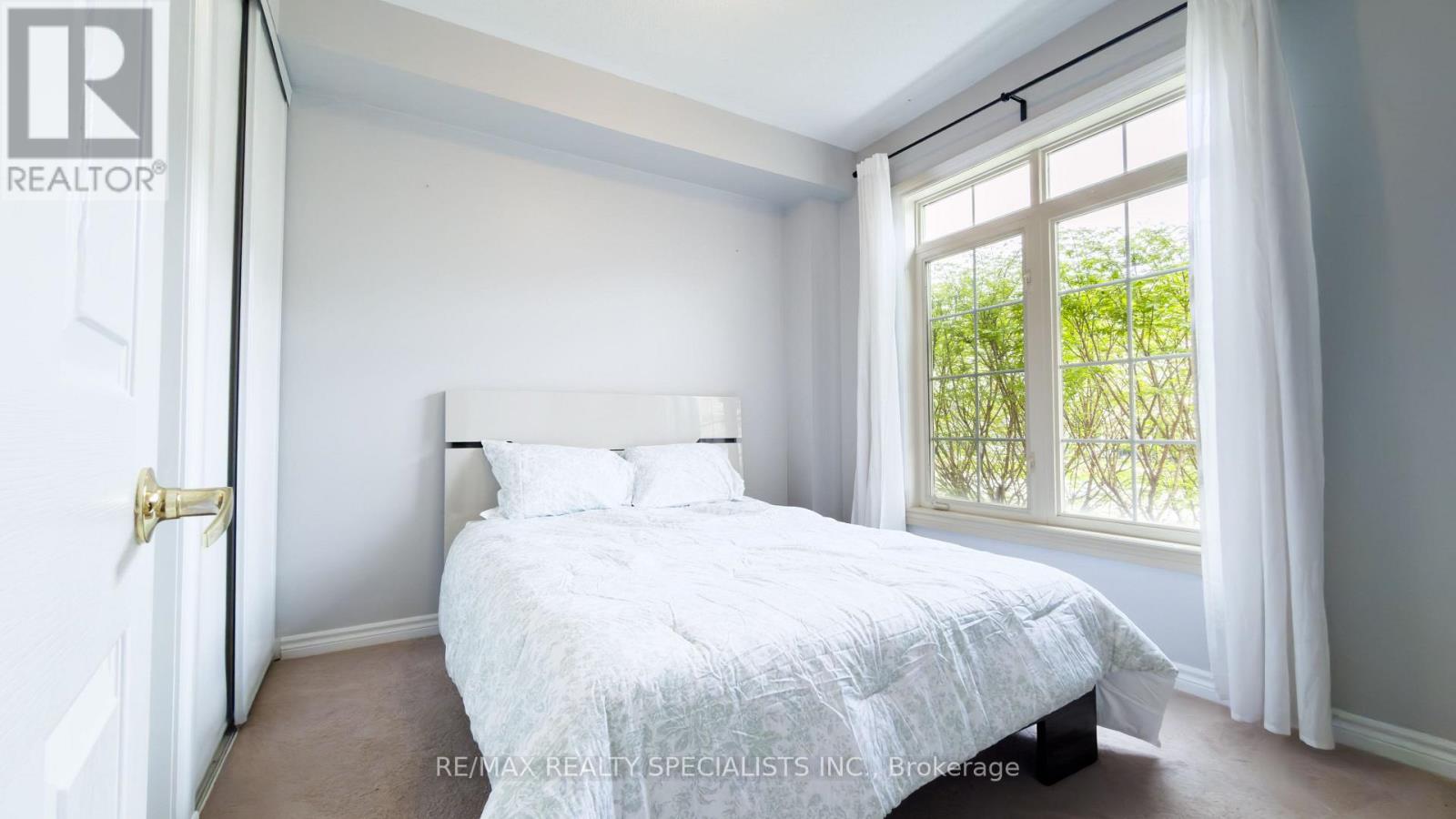 111 CIVIC CENTRE DRIVE - 12