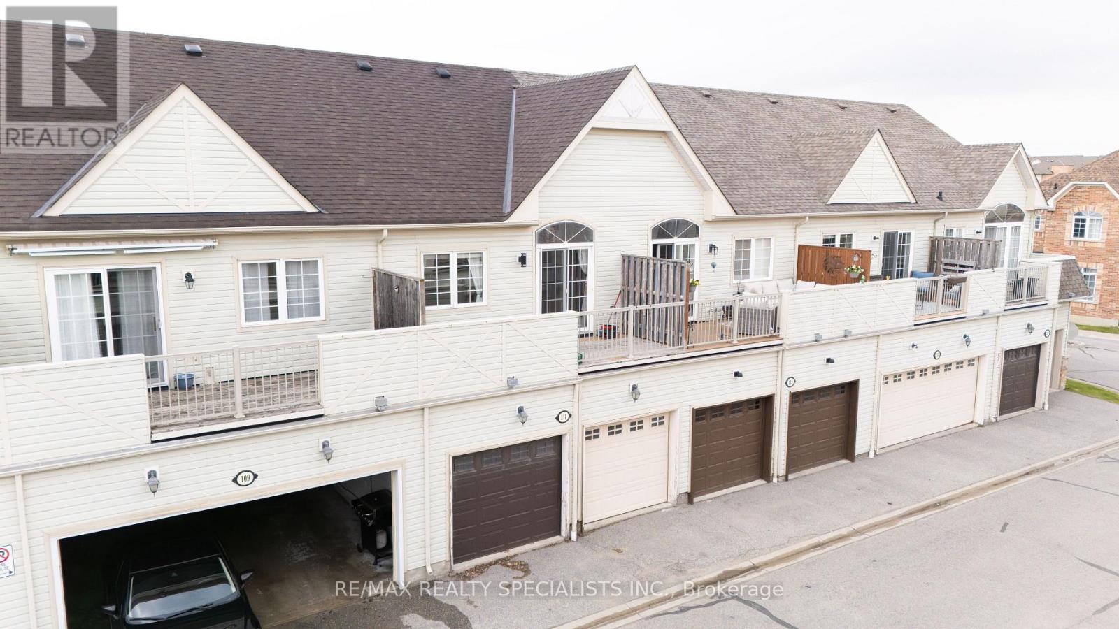 111 CIVIC CENTRE DRIVE - 2