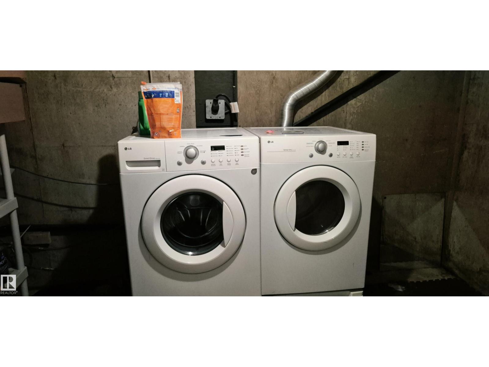 10523 105 ST - 30