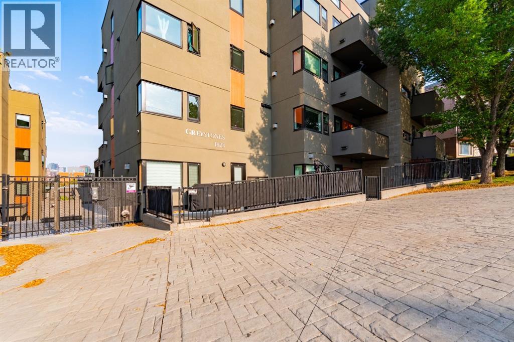 #303 1828 14 Street SW - 27