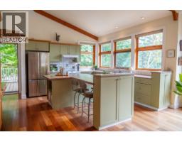 6608 Razor Point Road, Pender Island, BC V0N2M1 Photo 8