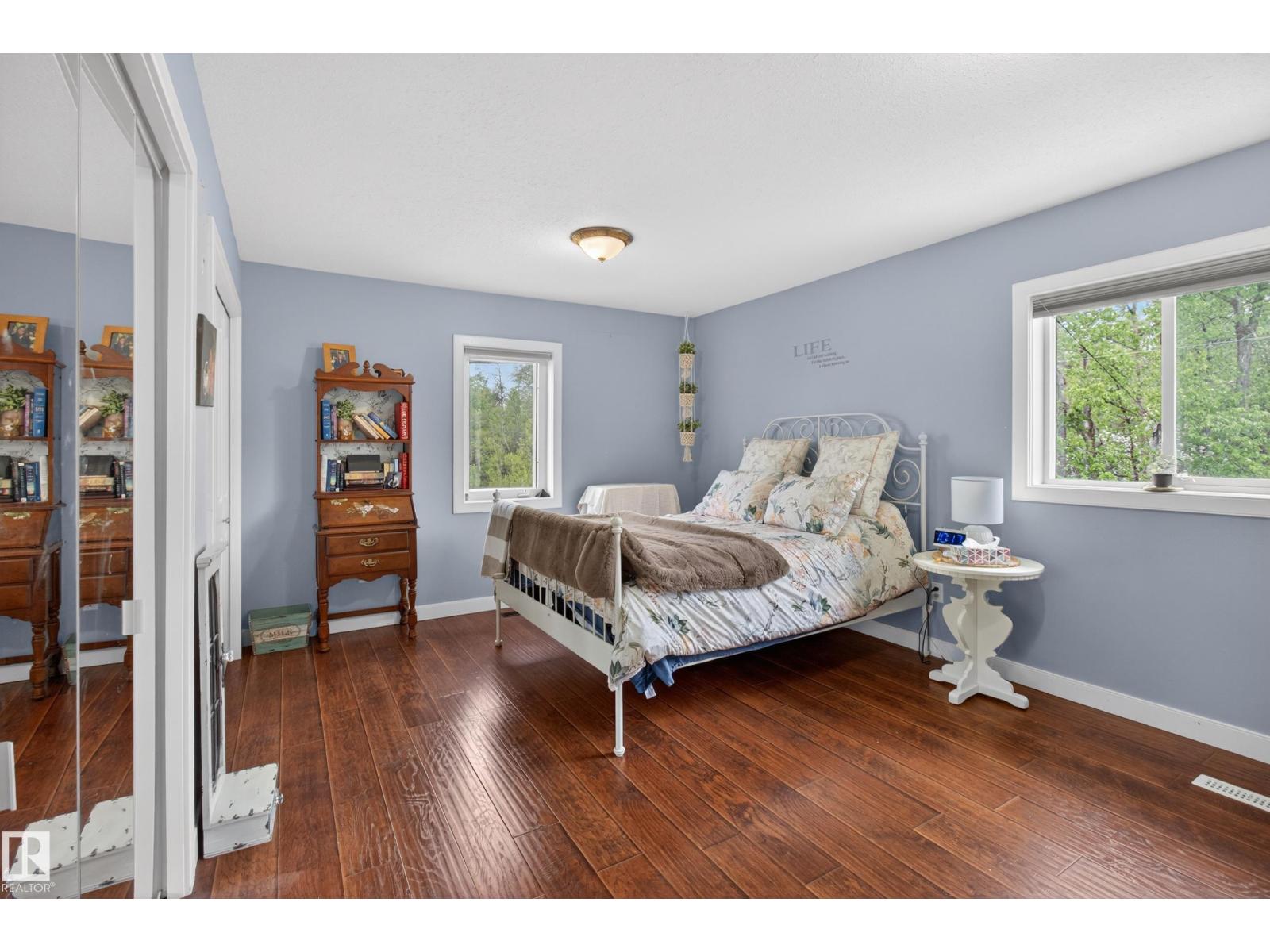 52073 HWY 21 - 17