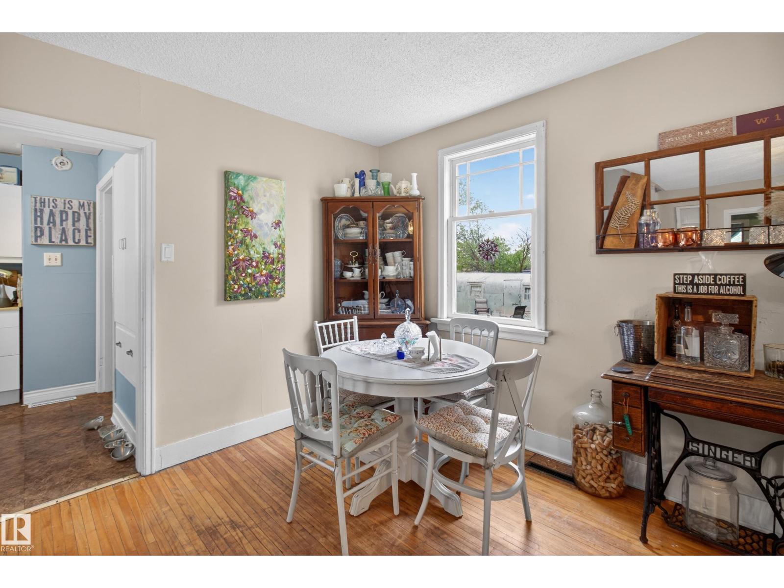 52073 HWY 21 - 65