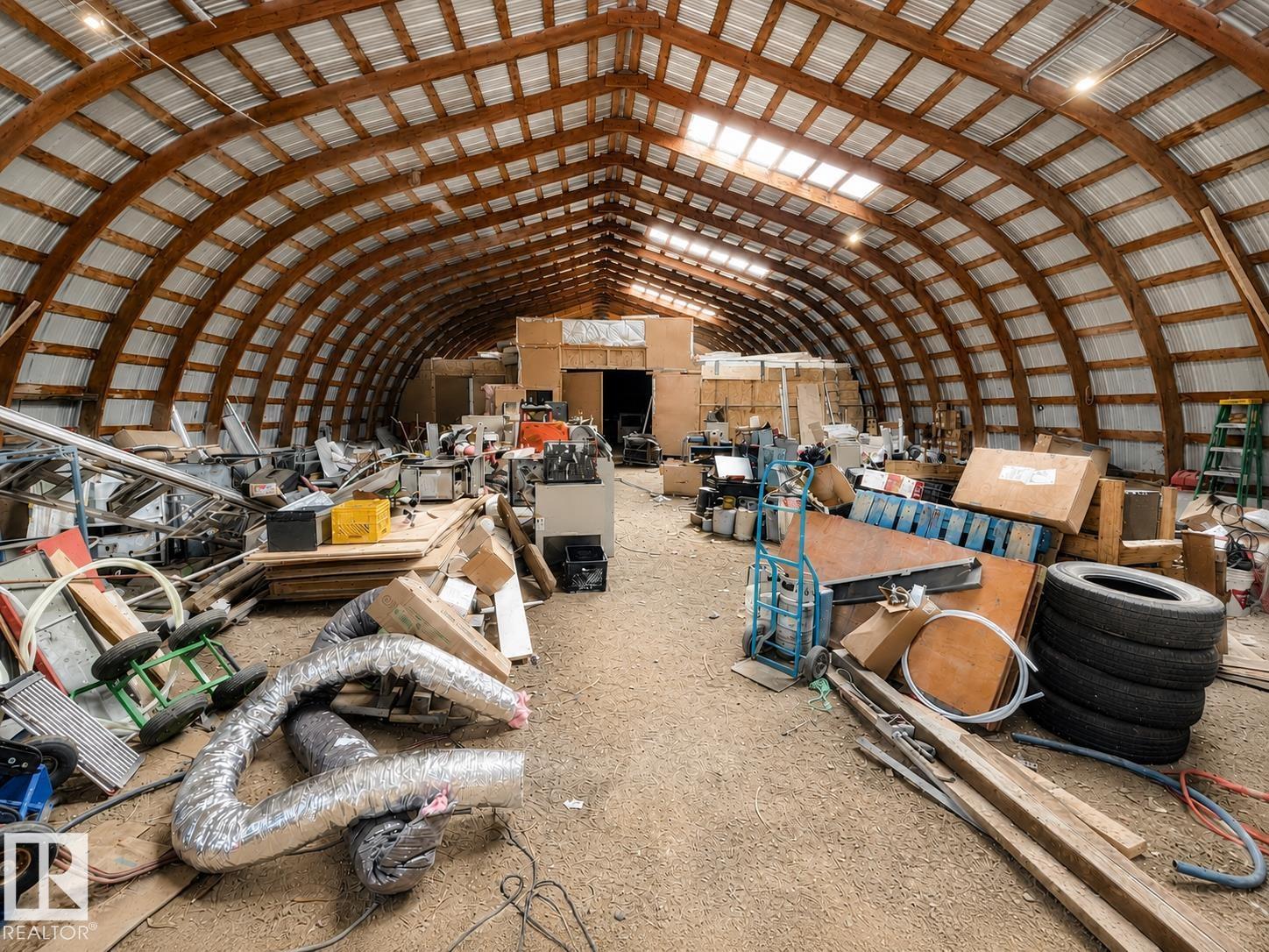 52073 HWY 21 - 48