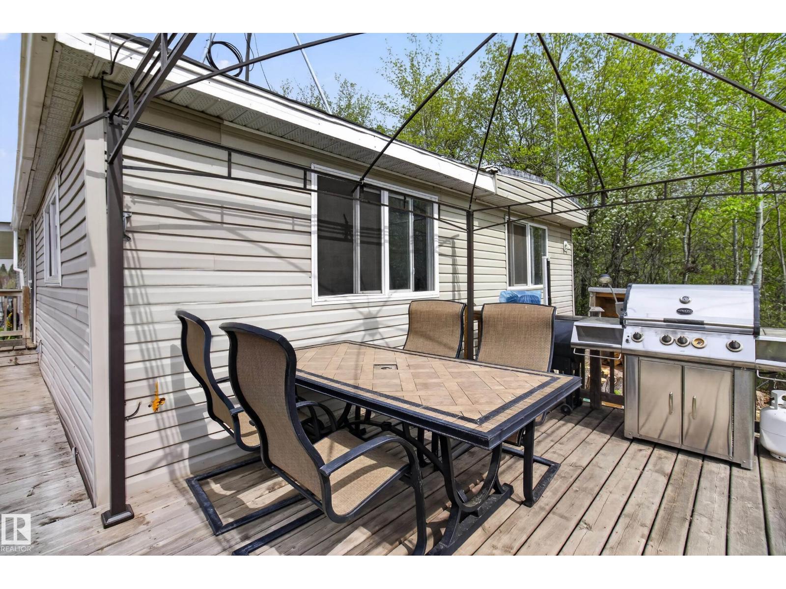 52073 HWY 21 - 61