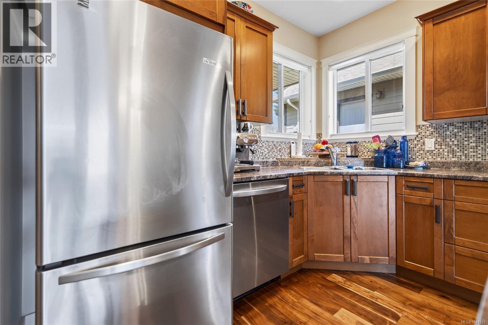 #201 303 Arden Rd - 14
