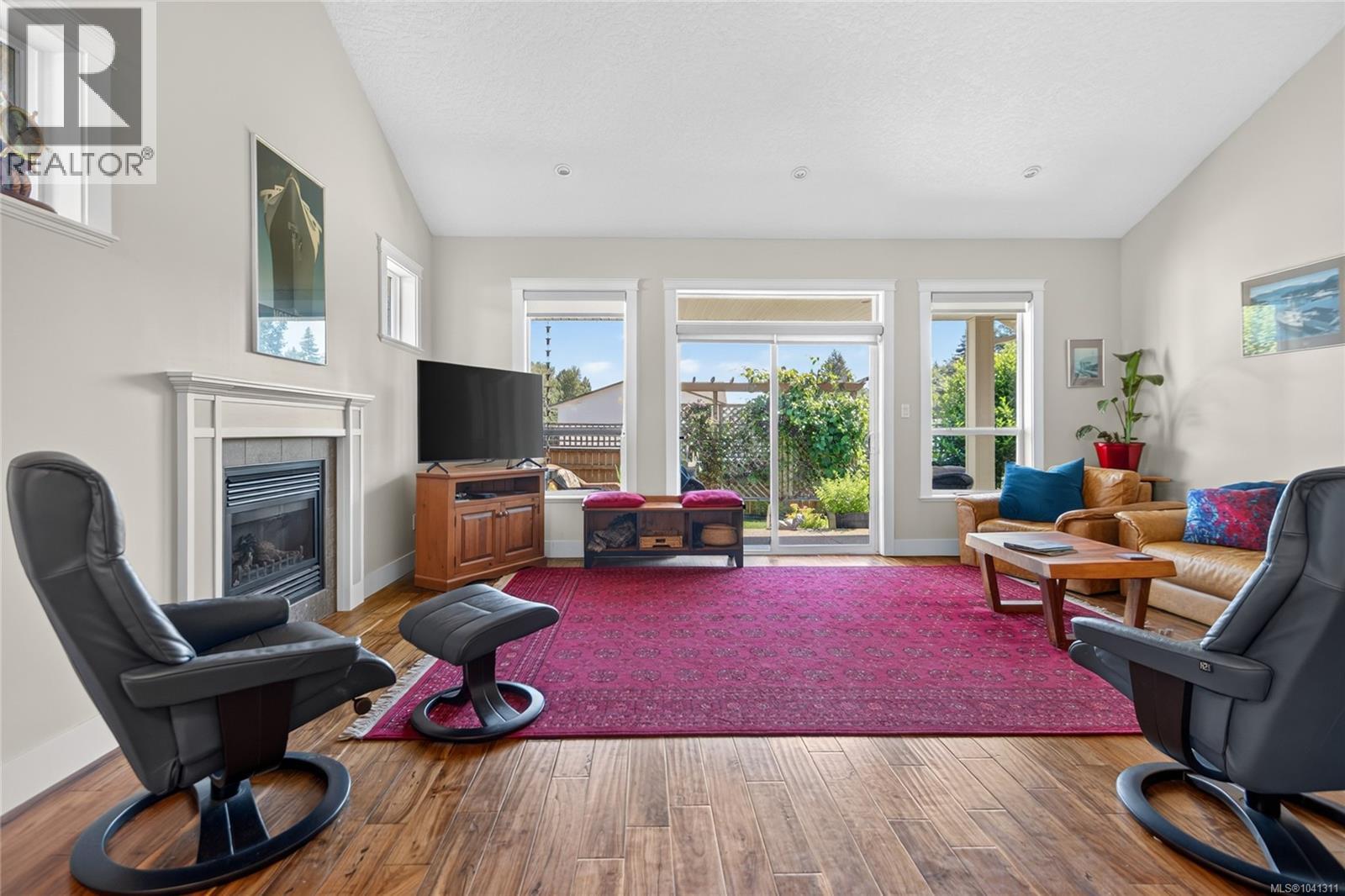 #201 303 Arden Rd - 20