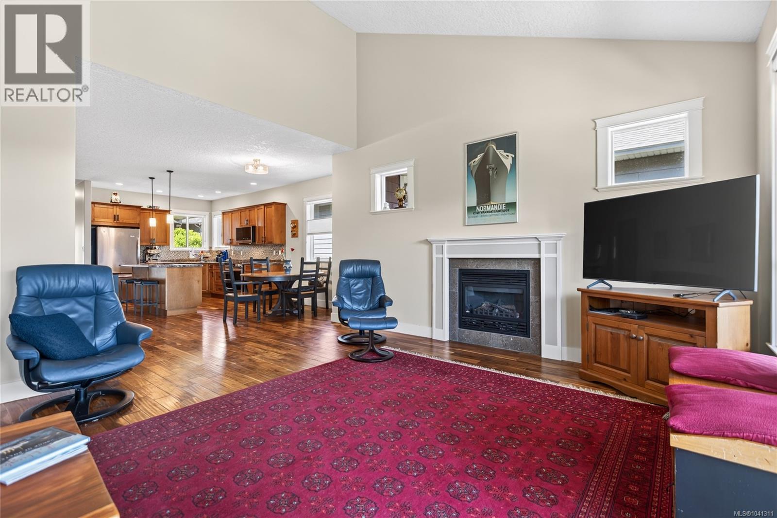 #201 303 Arden Rd - 22