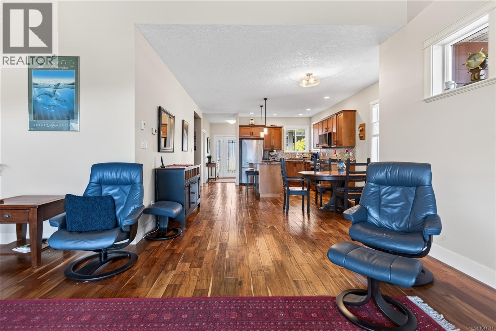 #201 303 Arden Rd - 25