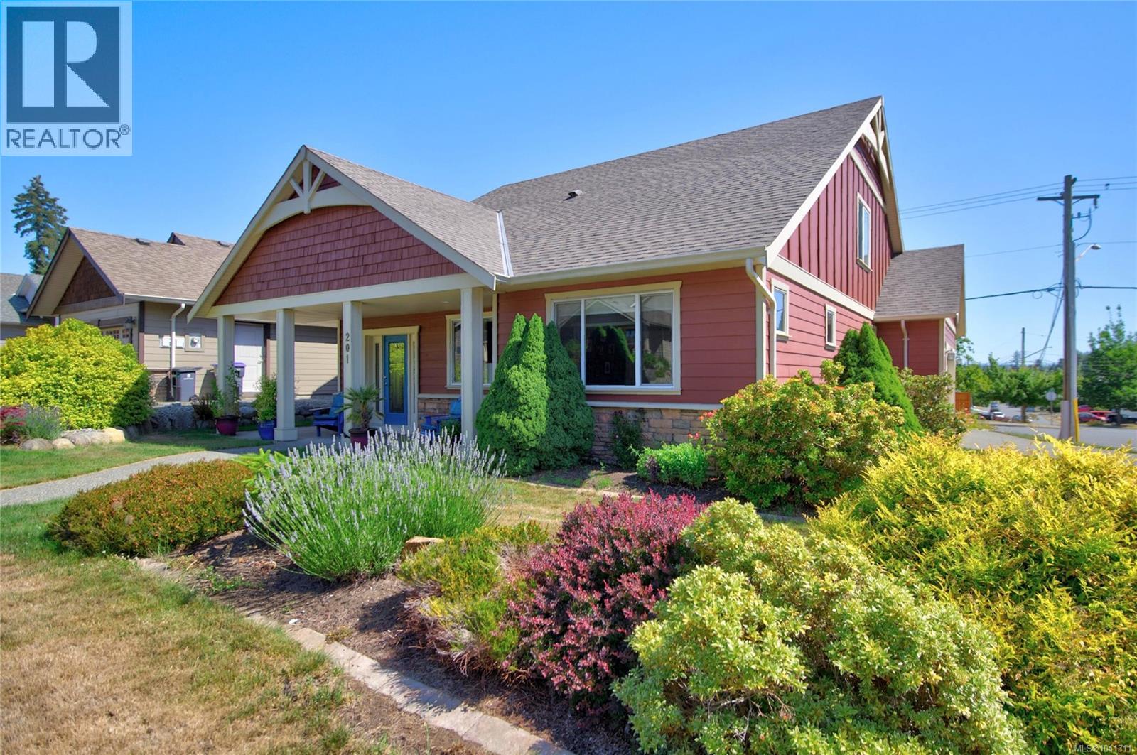 #201 303 Arden Rd - 4