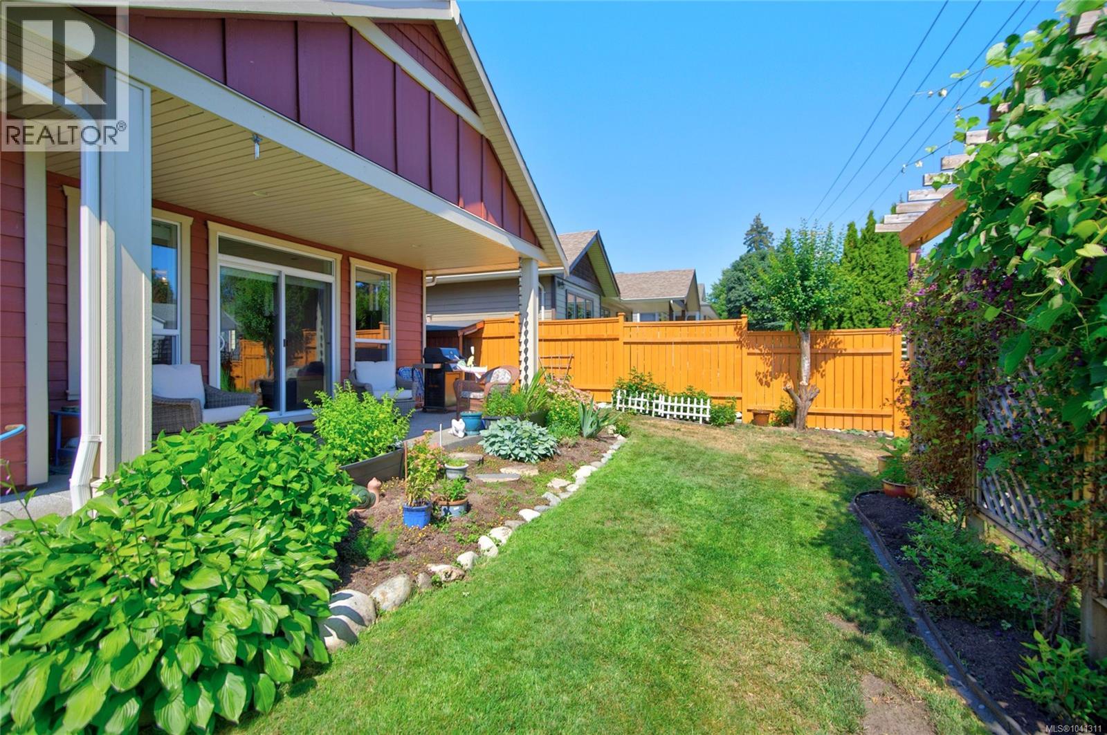 #201 303 Arden Rd - 56
