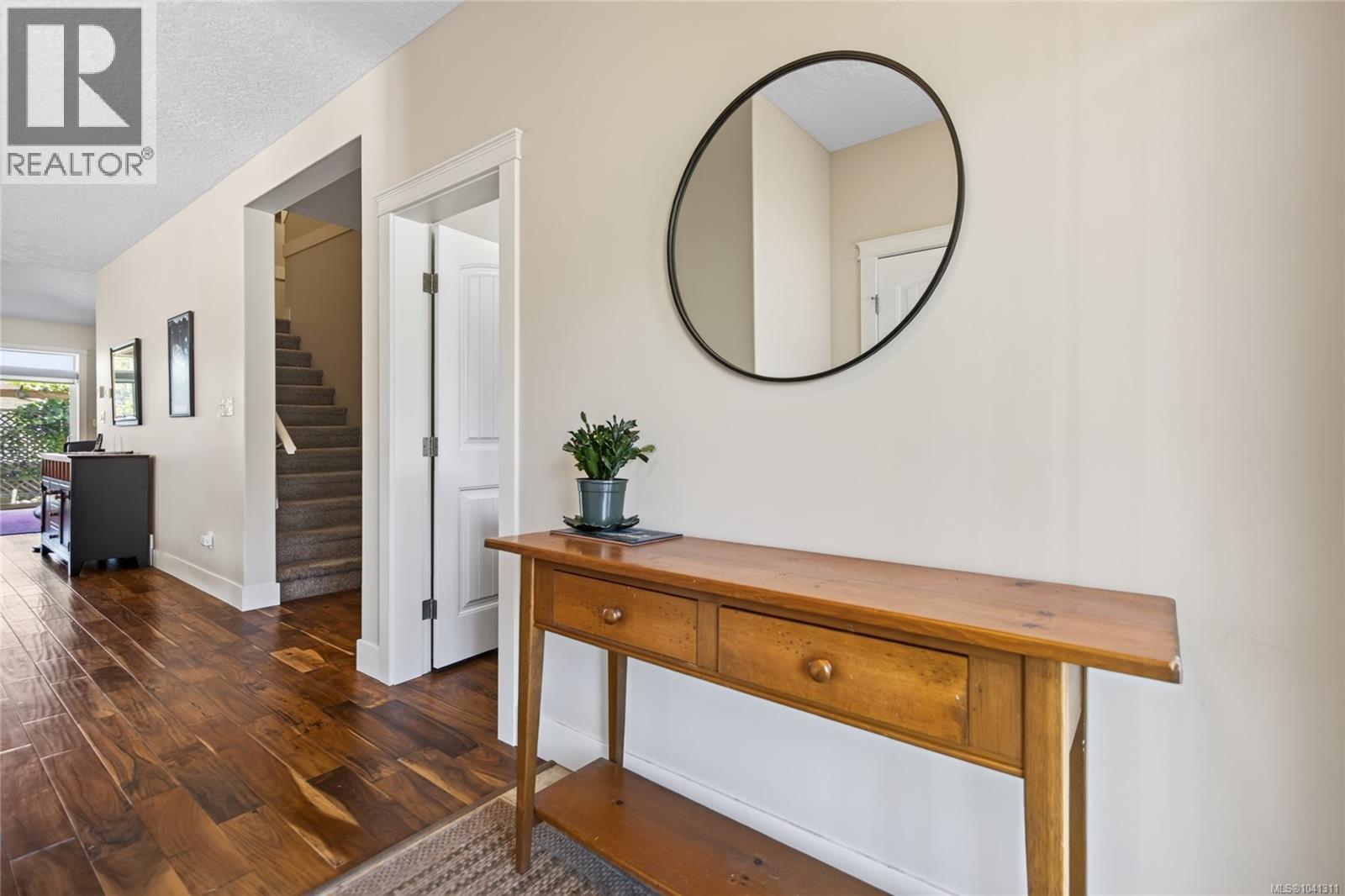 #201 303 Arden Rd - 9