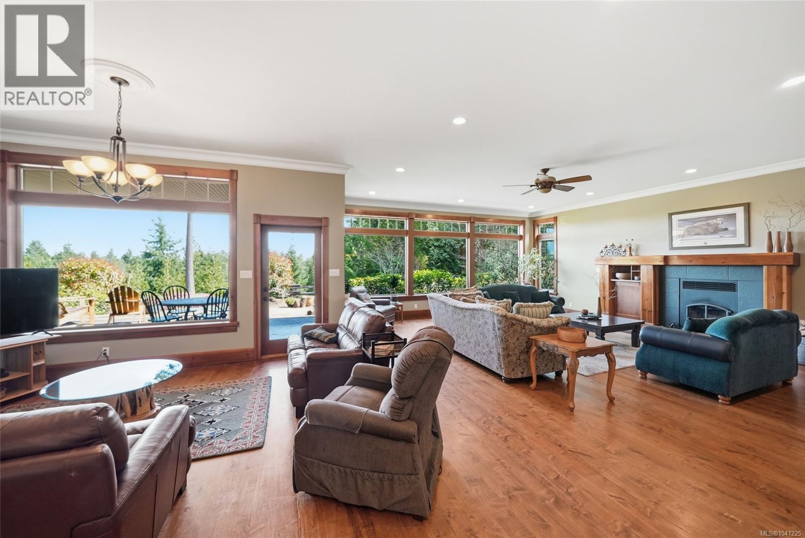 1195 Spider Lake Rd - 2