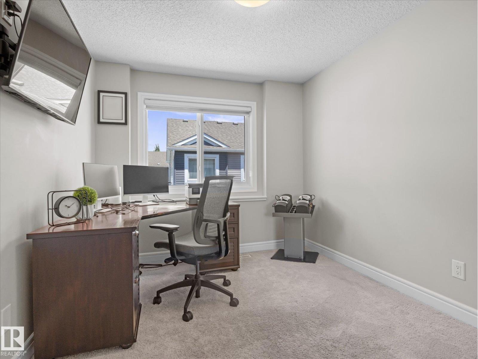 #16 330 BULYEA RD NW — photo 22