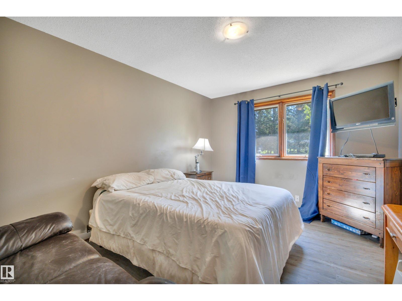 #130 50202 RGE RD 244A - 16